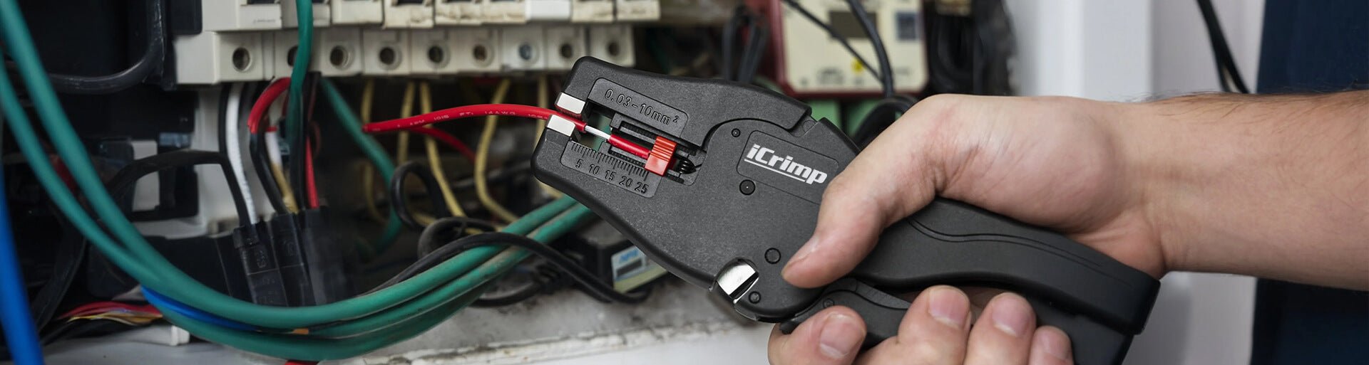 How Can I Strip a Wire Without Damaging It? - iCrimp Tools